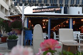 Miranda Moral Beach Hotel