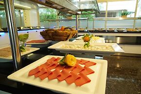 Blue Palace Hotel & Family