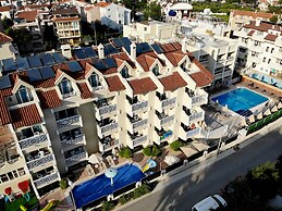 Blue Palace Hotel & Family