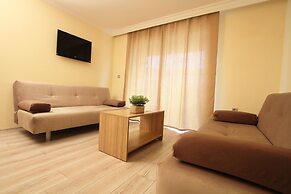 Blue Palace Hotel & Family