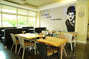 Blue Palace Hotel & Family