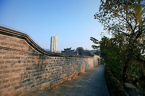 Crowne Plaza Yibin by IHG