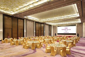 Crowne Plaza Yibin by IHG