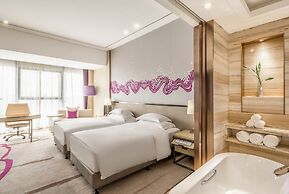 Crowne Plaza Yibin by IHG