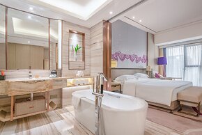 Crowne Plaza Yibin by IHG