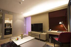 Novotel Manila Araneta City Hotel