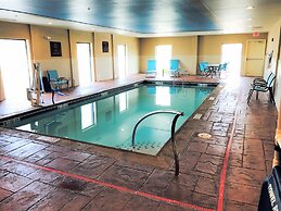 Comfort Suites Dodge City