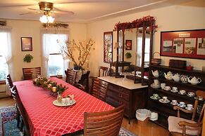 On Cranberry Pond B&B