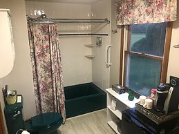 On Cranberry Pond B&B