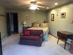 On Cranberry Pond B&B