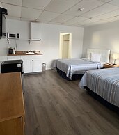 Grand Beach Inn