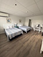 Grand Beach Inn
