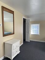 Grand Beach Inn