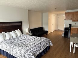 Grand Beach Inn