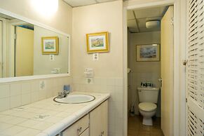 Sky Box Beach Suite at Montego Bay Club