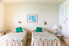 Sky Box Beach Suite at Montego Bay Club