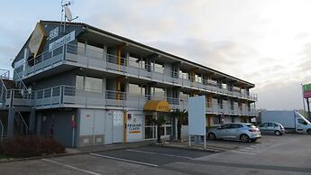 Premiere Classe Mâcon Sud