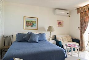 Ocean Suite Beach Front at Mobay Club