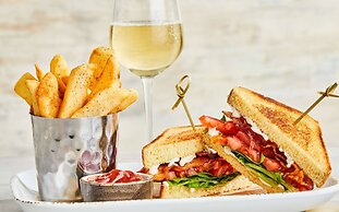 Courtyard Starkville MSU at The Mill Conference Center