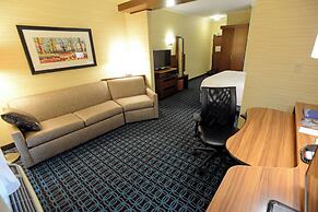 Fairfield Inn & Suites Bowling Green