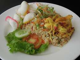 Swift Inn Aeropolis Airport