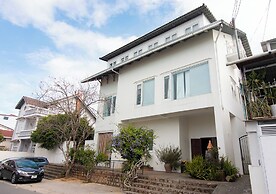 Lu Tan Residence