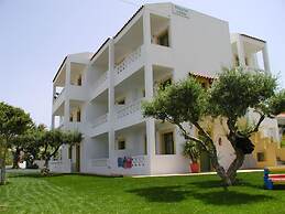 Nikolas Villas Apartments