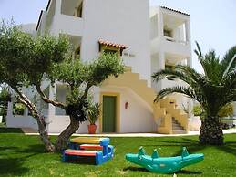 Nikolas Villas Apartments