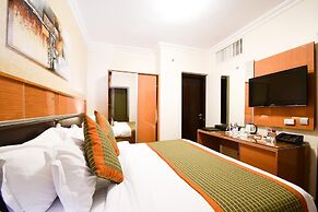 GOLDEN TULIP AL SHAKREEN