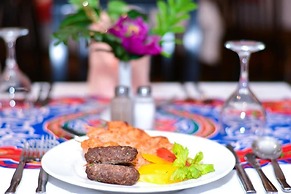 GOLDEN TULIP AL SHAKREEN