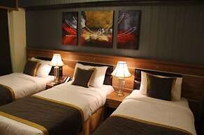 GOLDEN TULIP AL SHAKREEN
