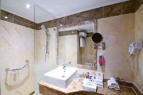GOLDEN TULIP AL SHAKREEN