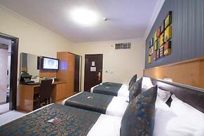 GOLDEN TULIP AL SHAKREEN