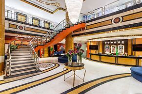 GOLDEN TULIP AL SHAKREEN