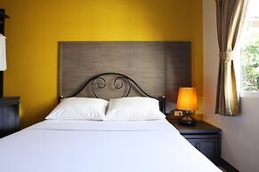 Rambuttri Village Inn & Plaza