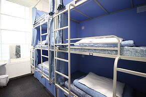 Smart Hyde Park Inn Hostel