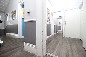 Smart Hyde Park Inn Hostel