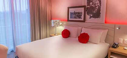 Peermont Metcourt at Thaba Moshate