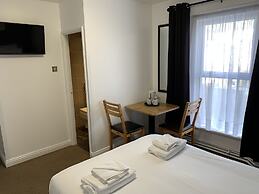 The Royal Clarence Hotel