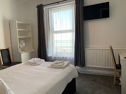 The Royal Clarence Hotel