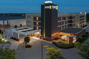 Home2 Suites by Hilton Buffalo Airport / Galleria Mall