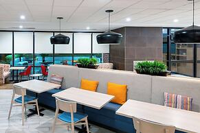 Home2 Suites by Hilton Buffalo Airport / Galleria Mall