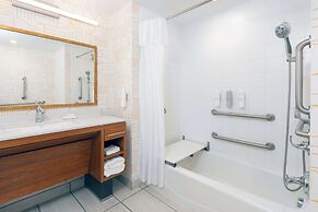 Home2 Suites by Hilton Buffalo Airport / Galleria Mall