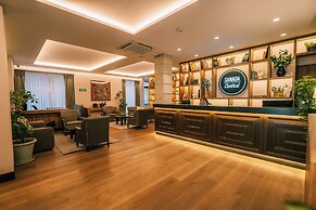 Canada Central & Rooftop