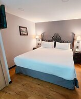 Canada Central & Rooftop