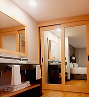 Canada Central & Rooftop