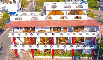 Royal Galapagos Inn