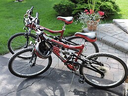 Tucked Inn the Harbour Bed & Breakfast