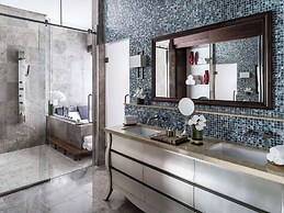 Dusit Thani Guam Resort