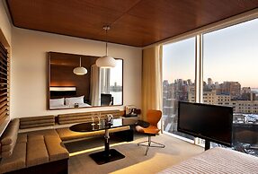 The Standard High Line